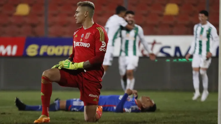 La U sufrió una dura goleada ante O'Higgins y sumó su cuarta derrota seguida.