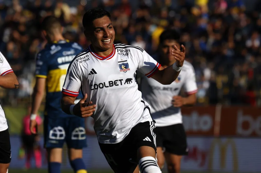 Jordhy Thompson viene siendo una de las buenas figuras de Colo Colo a sólo unas semanas del Superclásico ante Universidad de Chile. | Foto: Photosport.