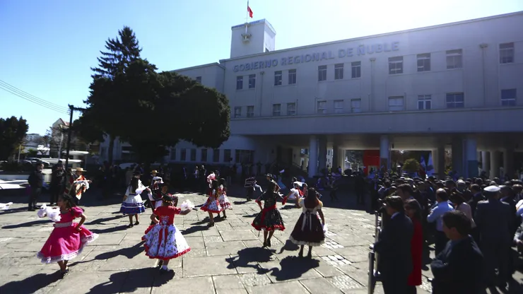 Conoce las comunas del país que tendrán dos días feriados durante agosto.