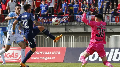 Matías Zaldivia tiene problemas en la rodilla derecha.