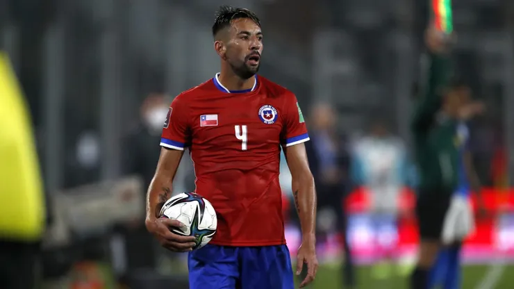 Independiente de Avellaneda espera por Mauricio Isla como agente libre.