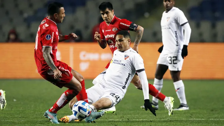 Ñublense deberá ir a ganar a Quito.