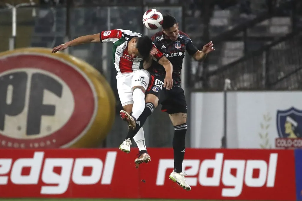 Ramiro González en acción vs. Palestino. (Jonnathan Oyarzún/Photosport)