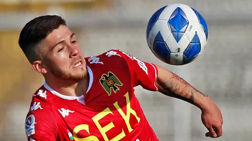 Méndez reclama 250 mil dólares por parte de Unión Española.