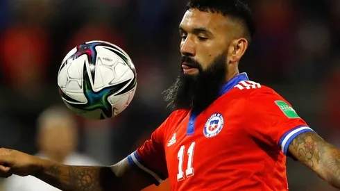 Ronnie Fernández fue figura en Copa Libertadores y algunos ya lo quieren en la Roja.