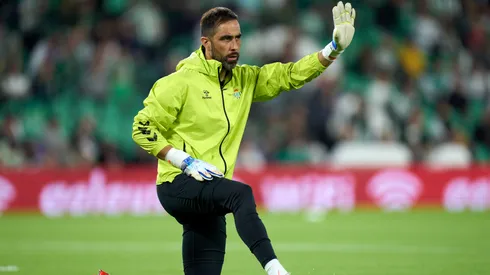 Claudio Bravo tiene contrato hasta junio de 2024 en Betis.