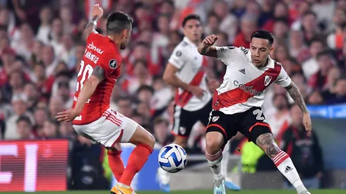 Charles Aránguiz y Paulo Díaz serán titulares en el choque entre Inter de Porto Alegre y River Plate por Copa Libertadores.