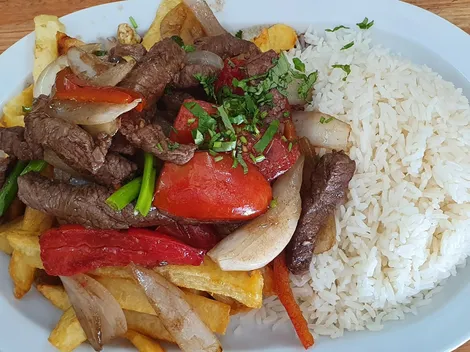 ¿Cómo hacer Lomo Saltado Peruano?