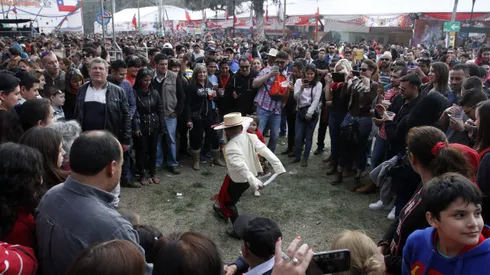 ¿Qué días son feriados para las Fiestas Patrias?