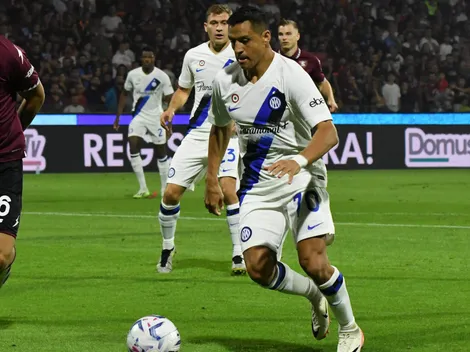 Simone Inzaghi aplaude a Alexis Sánchez