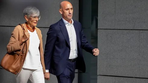 Luis Rubiales está en juicio por beso a Jenni Hermoso en España.