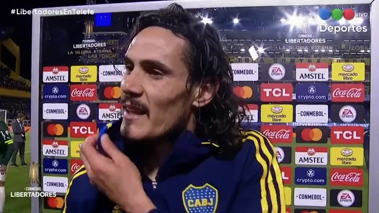 Cavani se molestó con un periodista argentino