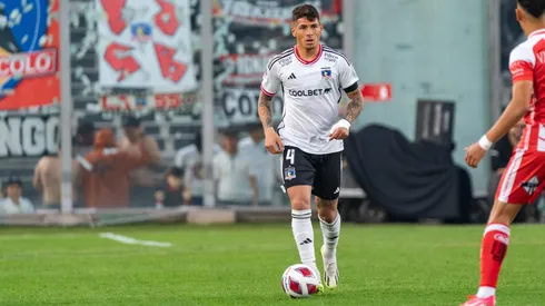 El nivel de Alan Saldivia en Colo Colo le valió un llamado internacional de Uruguay.