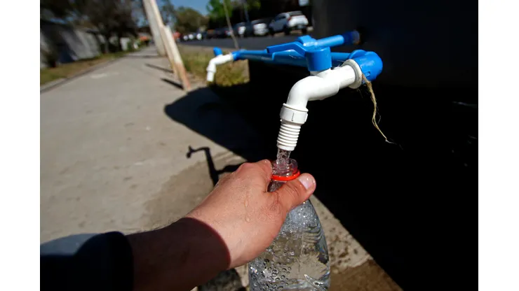 Abastecimiento por corte de agua en Santiago (2021)