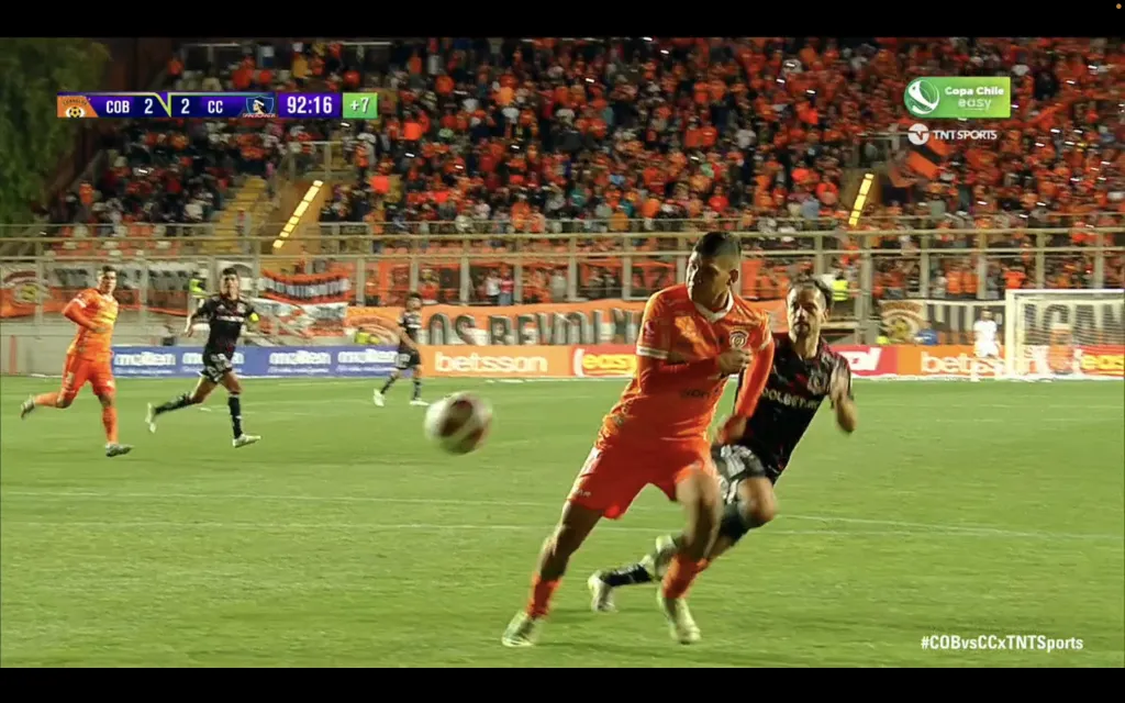 La mano de Hernández | TNT Sports