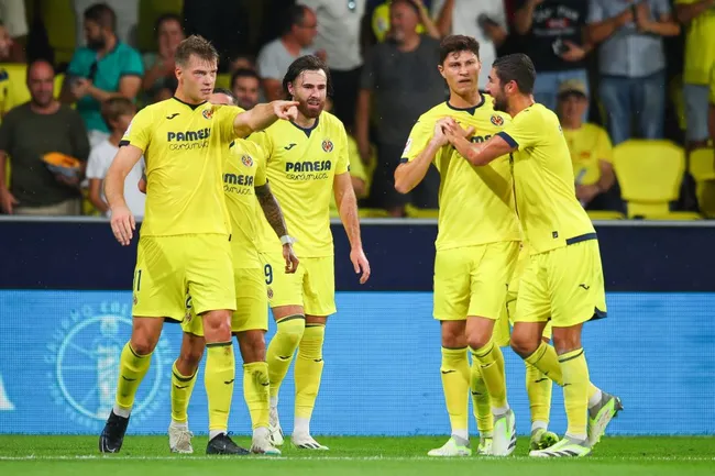 Alexander Sorloth festeja uno de sus cuatro goles en La Liga. (Eric Alonso/Getty Images).