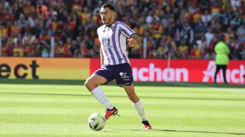 El lateral izquierdo de la Roja sigue consolidándose como genio y figura en el TFC.