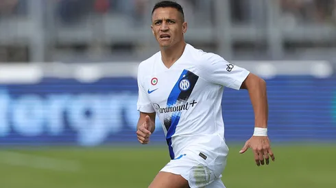 En Italia adelantan titularidad para Alexis.