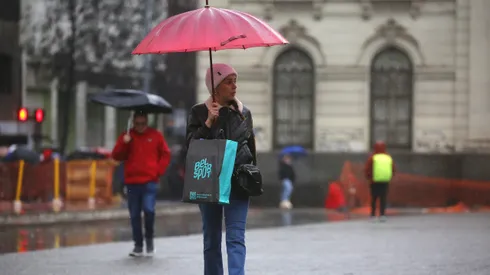 ¿Llueve este lunes 25 de septiembre en Santiago? Mira el pronóstico.