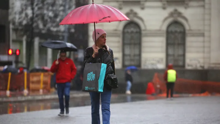 ¿Llueve este lunes 25 de septiembre en Santiago? Mira el pronóstico.