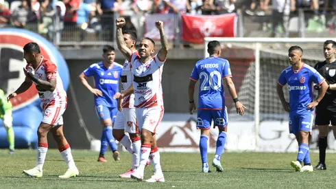 Familia azul y nueva derrota de la U.