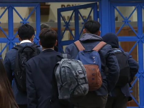 ¿Es legal que los alumnos repitan de curso por inasistencia?