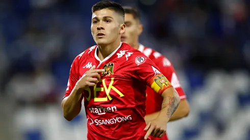 Víctor Méndez recibe un duro golpe en demanda judicial contra Unión Española