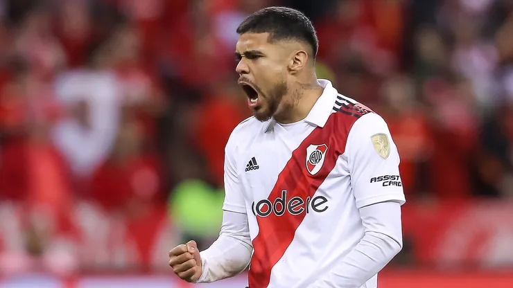Elogios a Paulo Díaz en Argentina.