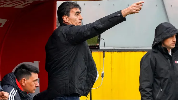 Gustavo Quinteros y Colo Colo ya saben qué deben hacer para mantener su relación.