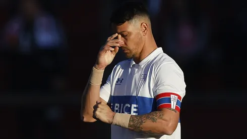 Fernando Zampedri no podrá jugar por la UC ante Magallanes.