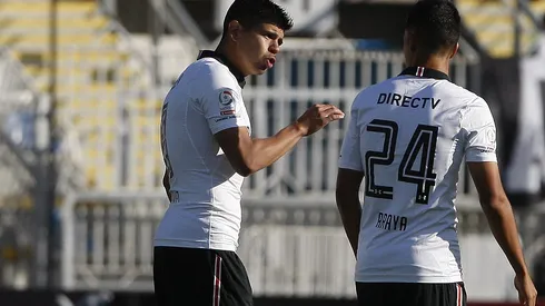 Esteban Pavez le da indicaciones a Jorge Araya, a quien podría enfrentar de nuevo en la Copa Chile.