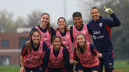 La Roja vuelve a entrenar al ritmo de la cueca y con Endler a la cabeza