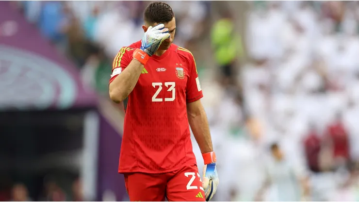 Al "Dibu" Martínez lo dejó a un costado la FIFA para los premios The Best.
