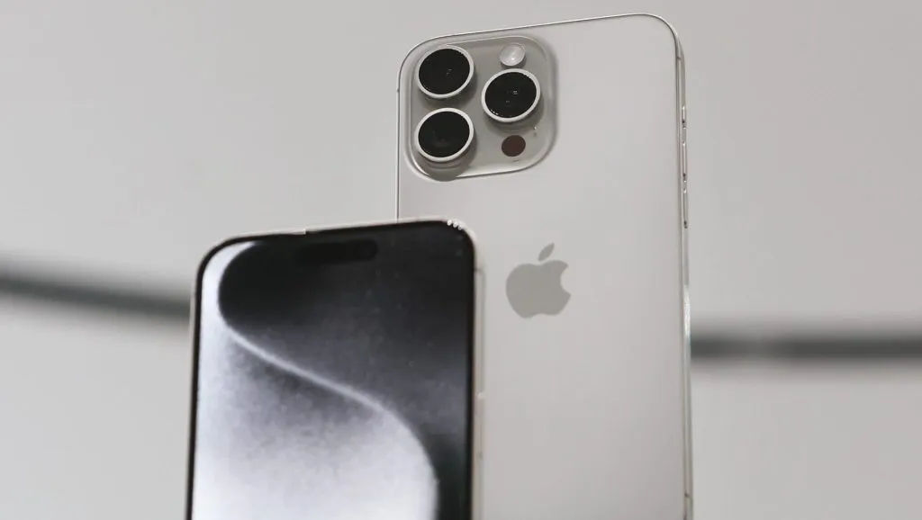 Conoce los nuevos iPhone 15 Pro y Pro Max.