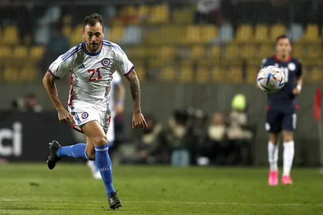 Matías Catalán en el duelo de la Roja ante República Dominicana. (Andrés Piña/Photosport).