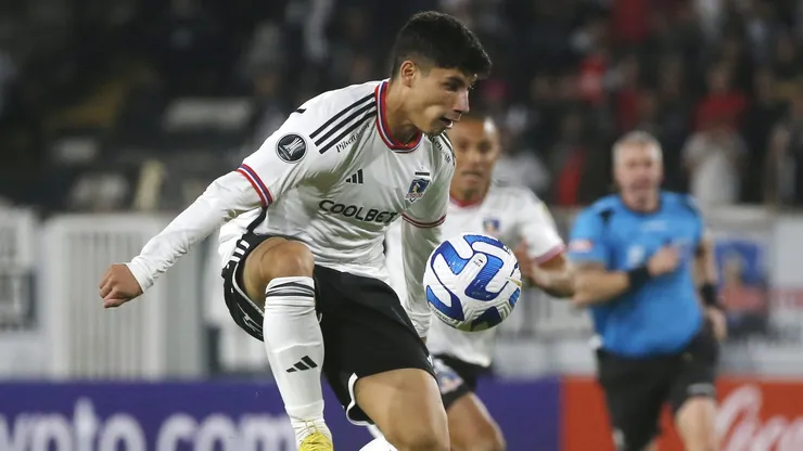 Oroz aparece como titular en Colo Colo