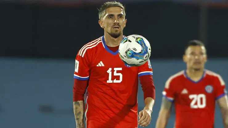 Es muy probable que Diego Valdés no llegue a la doble fecha de Eliminatorias Sudamericanas de noviembre.