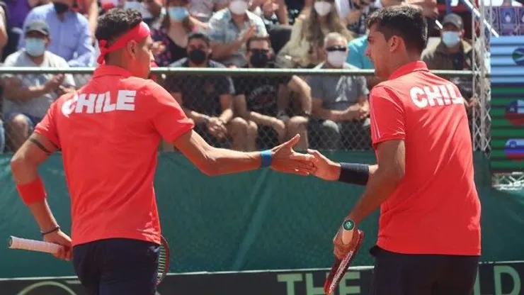 Inicia la aventura chilena en la Copa Mundial del Tenis.