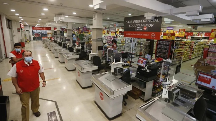 ¿A qué hora cierran los supermercados hoy 23 de diciembre?