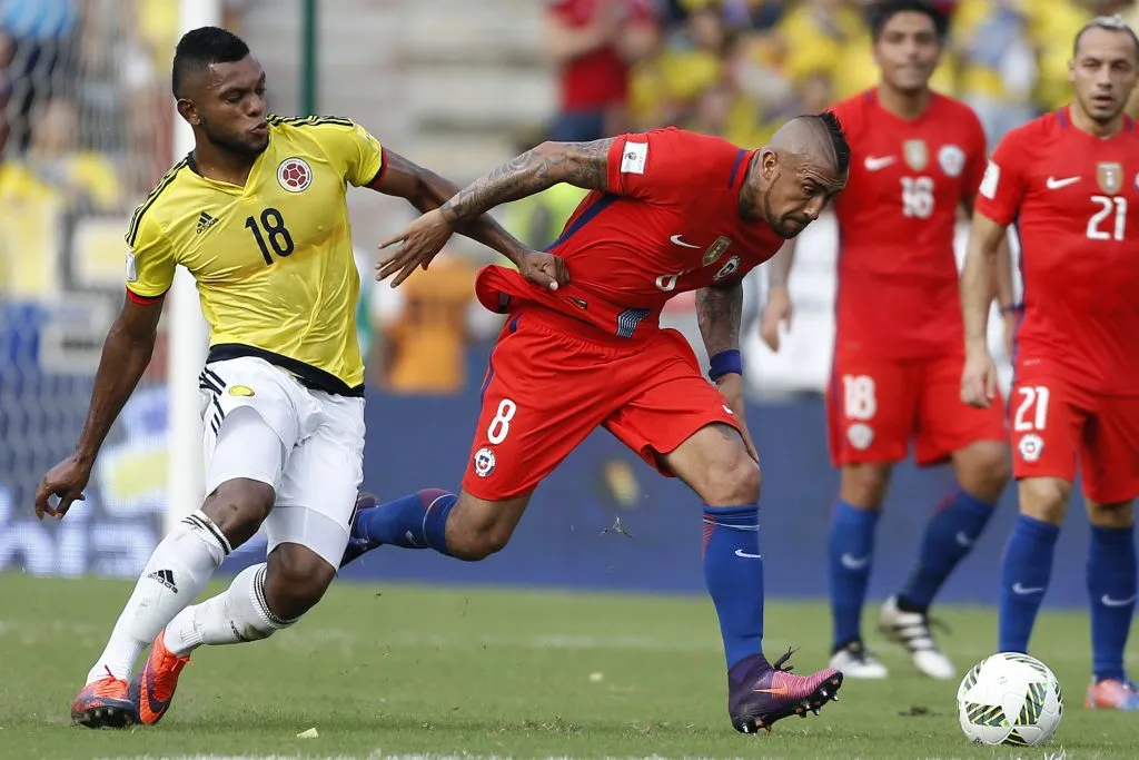 Arturo Vidal fue el mejor jugador de Chile ante Colombia en el 2016 | Photosport