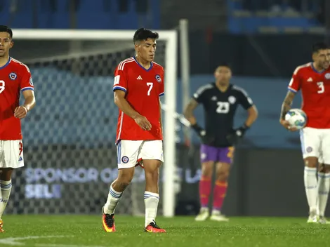 Números: la Roja tiene la pelota, pero llega poco y le achunta menos