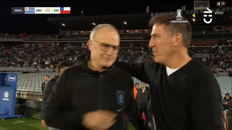 El frío reencuentro entre Marcelo Bielsa y Eduardo Berizzo.