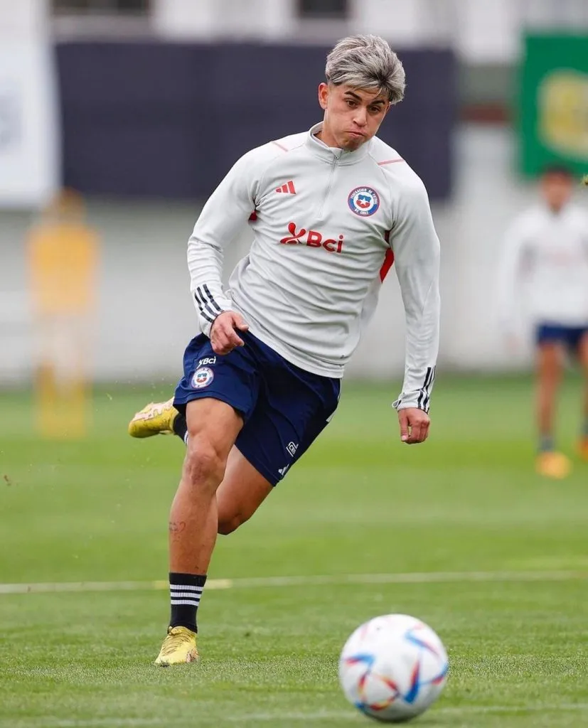 Maximiliano Guerrero en una práctica de la Roja. (Captura Instagram).