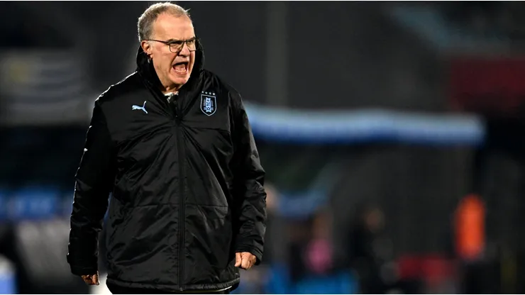 Marcelo Bielsa hará su debut por los puntos en Eliminatorias ante La Roja.