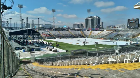 Los trabajos para desmontar el escenario ya comenzaron en el Monumental.