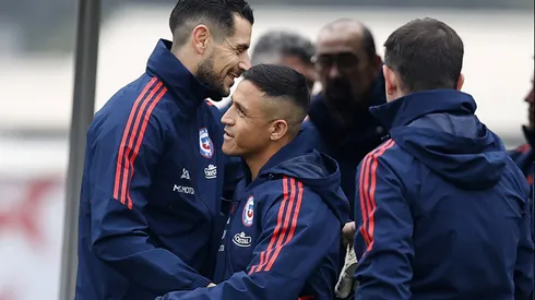 Alexis Sánchez se sumó a los trabajos de la selección chilena y completó al plantel para el debut en eliminatorias.