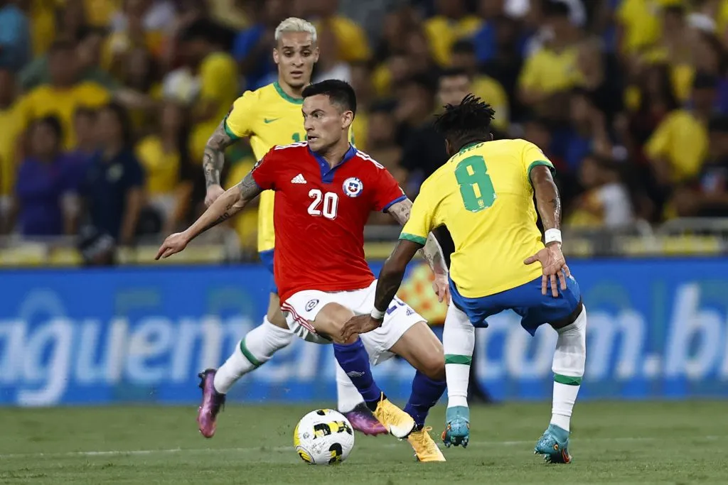 Charles Aránguiz prepara su regreso en la selección chilena ante Uruguay. Foto: Getty Images.