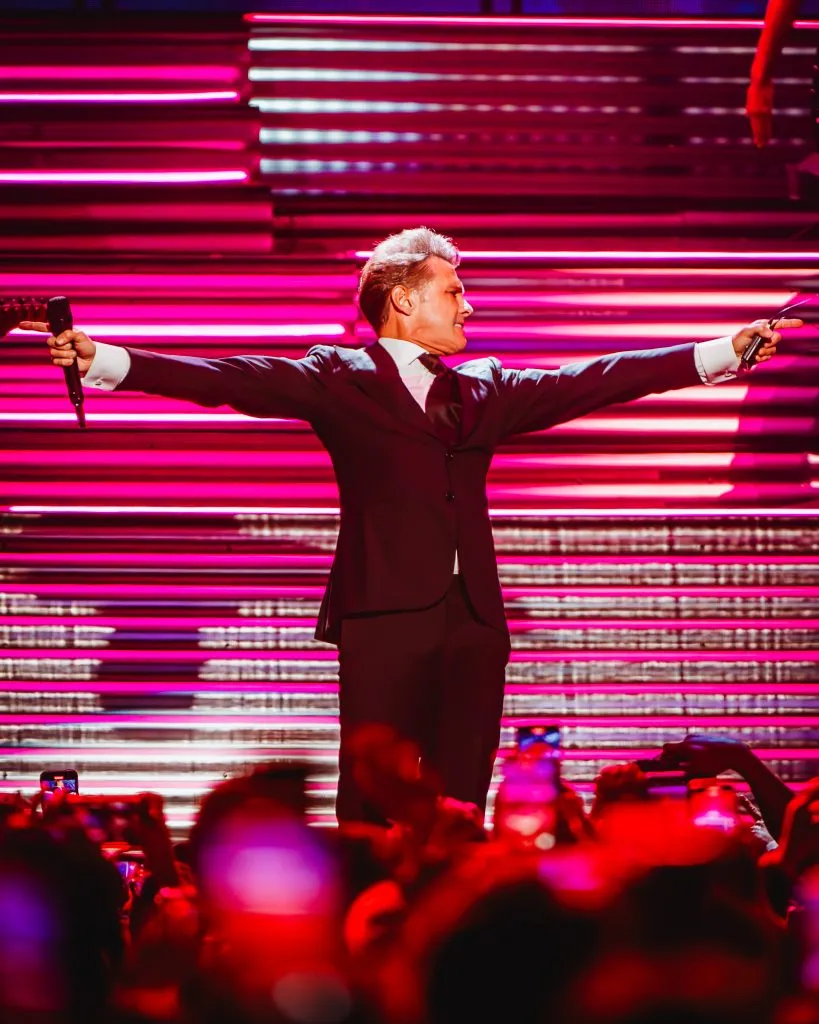 El Sol de México se presentó en su octavo show en Chile. Fotografía: Guillermo Salazar