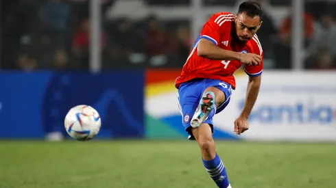 El defensa de Toulouse jugará su 7° partido de Eliminatorias con Chile.