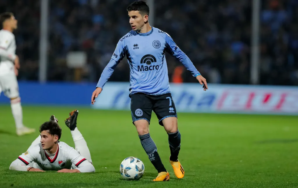 Lautaro Pastrán en acción ante Newell’s Old Boys. Jugó 86′. (Foto: Belgrano de Córdoba).